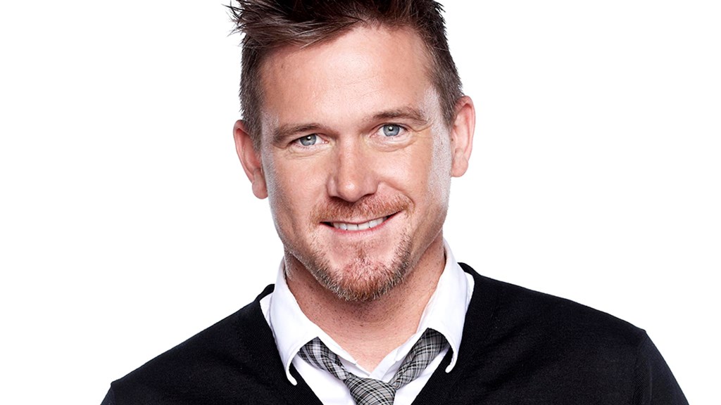 Johnny de Mol presenteert de 2016 editie van Holland's Got Talent