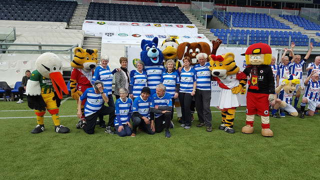 Een groot aantal clubs had gehoor gegeven aan het afvaardigen van een mascotte.