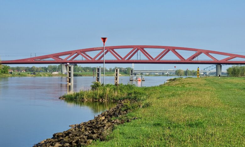Hanzeboog spoorbrug heeft te kampen met Koperdiefstald - Foto © RTV Focus Zwolle