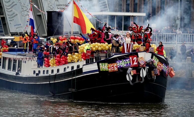 Onzeker weer bij de intocht van Sinterklaas: kou, regen en grote regionale verschillen. Blijft het droog? - Foto © RTV Focus Zwolle