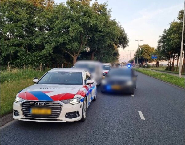 Aanhouding verduisterd voertuig - Foto Politie