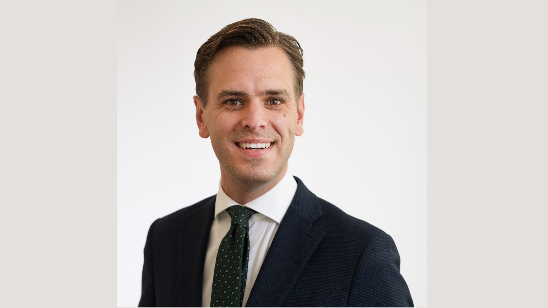 Hattemse wethouder Koen Castelein (D66) bedankt voor Kamerzetel: ‘Droom komt nog te vroeg’