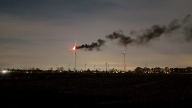 Brand in windturbine bij Nieuwleusen. - Foto Henry Veijer