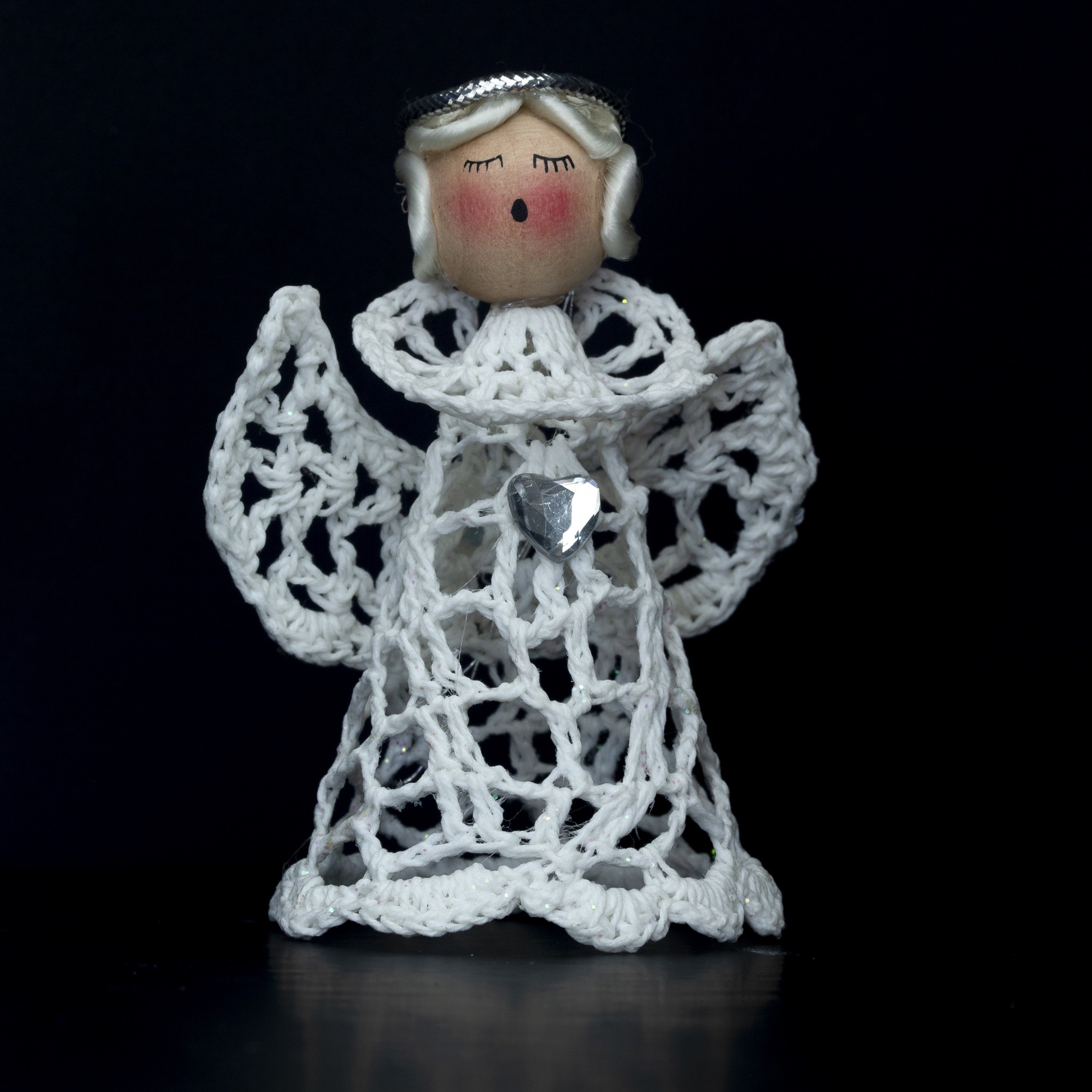 Expositie ‘Engelen vanaf 2000’ in gemeentehuis Dalfsen