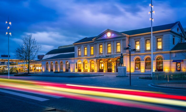 Foto door Bart Ros: https://www.pexels.com/nl-nl/foto/bezienswaardigheid-attractie-lichten-lampen-11155969/